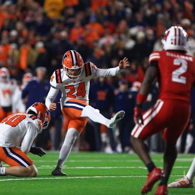 Special teams miscues plague Illinois in loss to Wisconsin