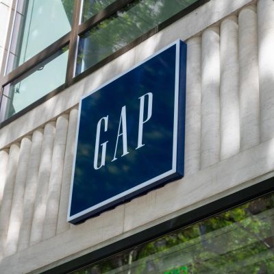 Gap CEO: Holidays are off to a ‘strong’ start, monitoring potential tariffs