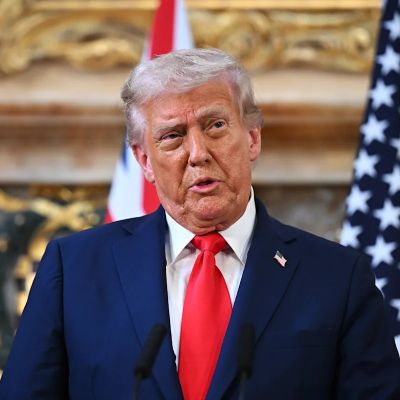 Donald Trump Threatens to Sue ‘ABC Fake News’ Over Jimmy Kimmel’s Return