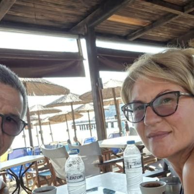 Wife watches as husband sucked out of Ryanair plane