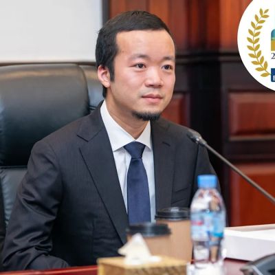 Chinese businessmen ‘built London property empire from huge romance scam’