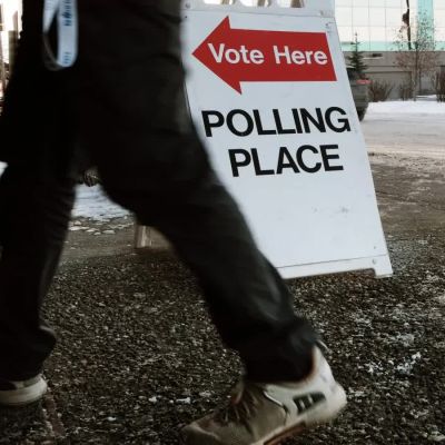 Man serving 20-year sentence makes ballot for US House seat