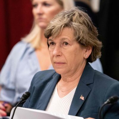 Randi Weingarten lies, lies and lies again about closing schools…