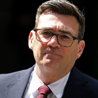 Andy Burnham makes instant decision on change to electricity bill prices after becoming PM