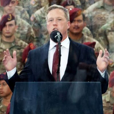 US and Russian officials hold Ukraine peace talks in Abu Dhabi, as Kyiv comes under a deadly assault