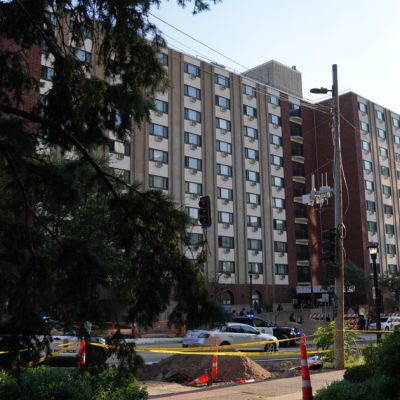 2 killed, at least 5 others injured in downtown Minneapolis shooting, suspected shooter also dead