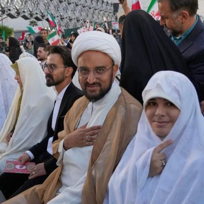 Iran war: Unique Mass weddings held in Tehran for those who ready for 'self-sacrifice' lives against U.S, Israel