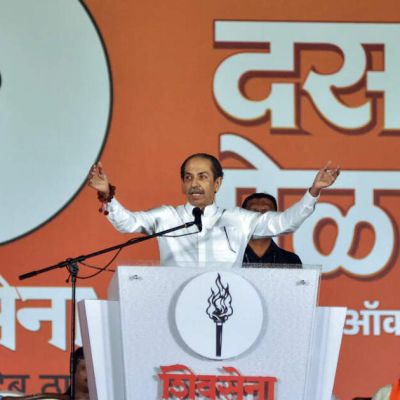 Thackeray cousins meet again amid alliance buzz