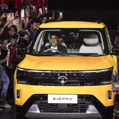 Tata Sierra 2025 vs Hyundai Creta vs Kia Seltos comparison: Check price, dimensions and specifications