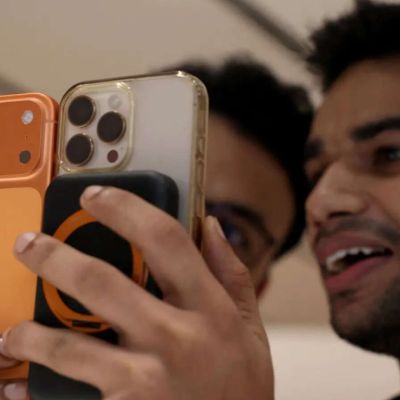 iPhone 17 series sales start in India: Check price, offers on Redington, Croma, Reliance Digital, bank deals and more here