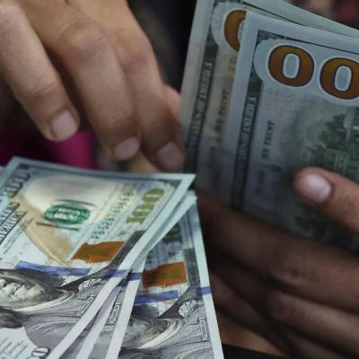 Global banks bet billions on India deals amid US credit jitters