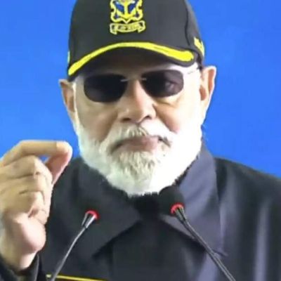 PM Modi celebrates Diwali with Navy personnel, says INS Vikrant’s mere name vanished the sleep of Pakistan