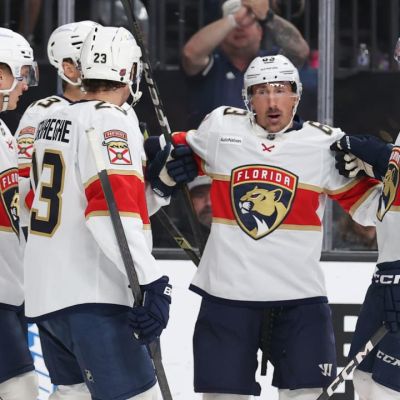 Marchand extends goal streak to 5, Panthers edge Golden Knights