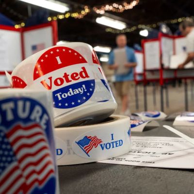 Straight ticket? Split ticket? Both forms of voting are OK in Michigan’s Nov. 5 election