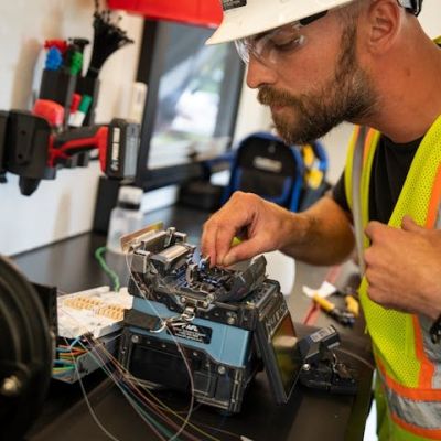Minnesota unions won new labor rules for broadband. Will it slow $652 million for rural access?
