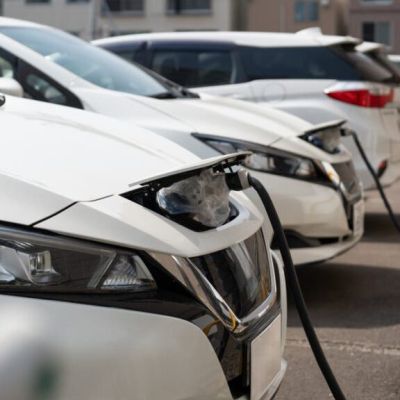 Slate Auto Secures $111M From Jeff Bezos And Guggenheim’s Mark Walter To Build $20K Electric Truck, Challenging Tesla’s Market Dominance