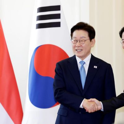 Leaders of Korea, Singapore agree at summit to upgrade FTA – The Korea Times