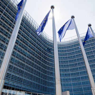 ECB Warns Stablecoin Run Could Disrupt Europe’s Economy – Altcoin Buzz