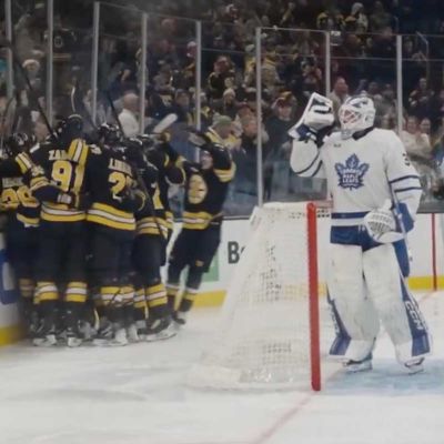 Boston Bruins empty bench, celebrate David Pastrnak’s 400th goal like Capitals did for Alex Ovechkin’s 900th