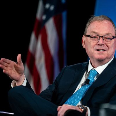 Hassett Emerges as Frontrunner in Trump Fed Chair Audition