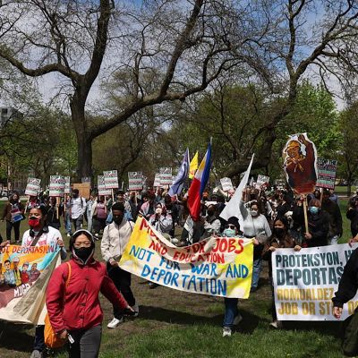 Far-left groups try to grow Chicago ranks at rally against Donald Trump at Union Park