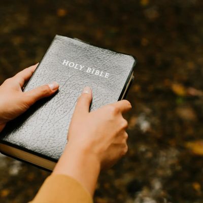 Facing Satanists, First Amendment concerns, Florida school board punts on chaplain policy