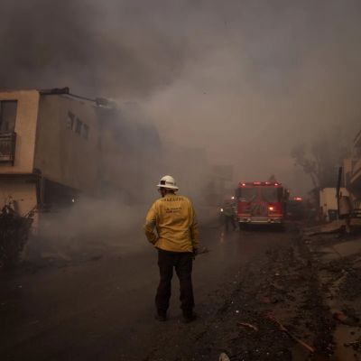 LA Fires Burn Out of Control After Leaving at Least 5 Dead