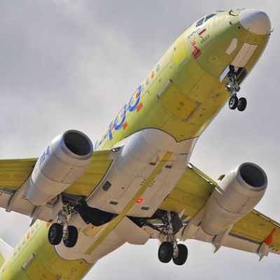 India Agrees to Build Russian SJ-100 Passenger Jets Under License