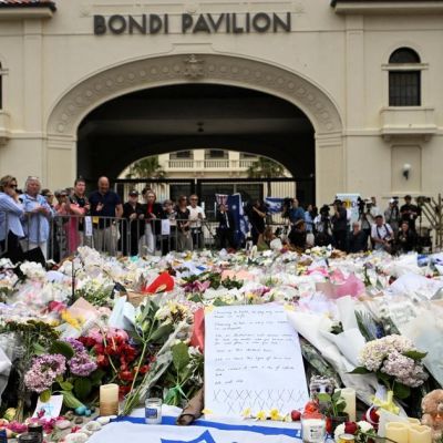 Australian tightens its gun laws as US seeks to loosen