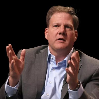 New Hampshire governor helps save man choking on lobster roll