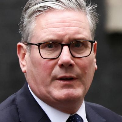 Robert Jenrick should stop lecturing the public, blasts Sir Keir Starmer