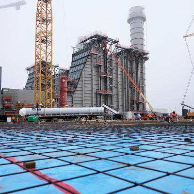 In a reversal, plans for U.S. natural gas power grow, complicating progress on climate