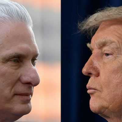 US Considers Military Options for Cuba While Focusing on Economic Concessions