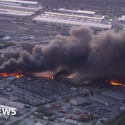 At least seven people killed after UPS cargo plane crashes in Kentucky