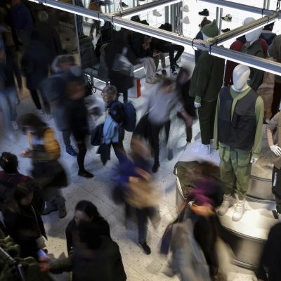 US businesses brace for Trump’s tariffs on Canada, Mexico and China to drive up costs