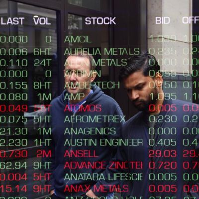 ASX stalls as investors eye Iran tensions