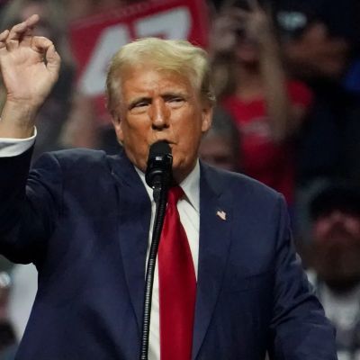 A fundraiser at Trump’s golf course for Jan. 6 rioters was conveniently postponed. Why?