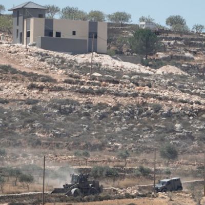 Israeli settlers attack Palestinians, drawing sharp rebukes