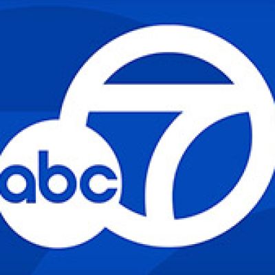 Newsom urges California schools to restrict cellphone usage in classrooms