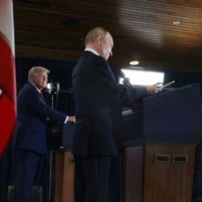 Ukraine’s allies warn Trump against territorial concessions to Russia – Politico