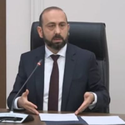 What guarantees that peace between Armenia, Azerbaijan will be preserved?