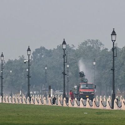 Delhi plans artificial rain to address air pollution after diwali