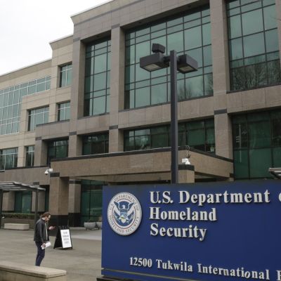 Foreign Journalist Visas Cut to 240 Days: Press Freedom Groups Sound Alarm