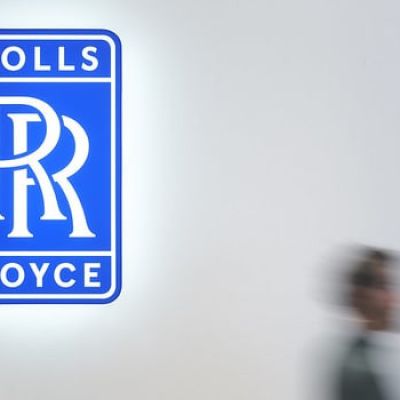 Rolls‑Royce upgrades outlook as profits surge, begins new buyback