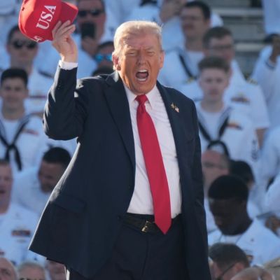 Trump celebrates Navy’s anniversary at rally-style event amid government shutdown