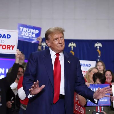 Donald Trump fundraiser charges couples $1.6 million