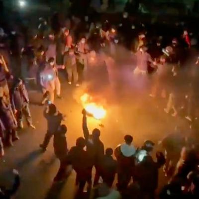 Trump says Iran wants to negotiate as death toll in protests rises to at least 544