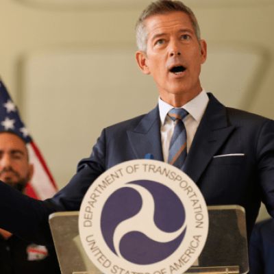 Duffy warns of ‘massively more disruption’ in air travel if shutdown extends to weekend