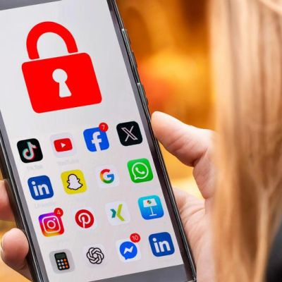 France Plans Social Media Ban For Children Under 15