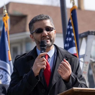 Trump’s remarkable endorsement from this Muslim leader ought to alarm Harris